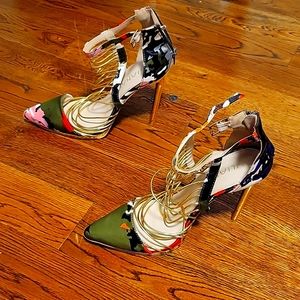 Another stunning piece. WORN twice . Decided to it go. Not evebody taste.